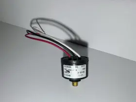 Pxd-0030-a-a Ametek U.s. Gauge Pressure Transducer 0-30 Psi 1-5v Output 1/8 Inch Npt