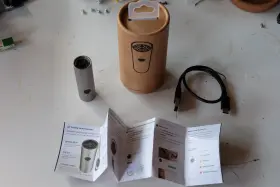 2ahgd-atmo-t02 Atmotube Portable Air Quality/pollution Monitor Vocs/temperature/humidity