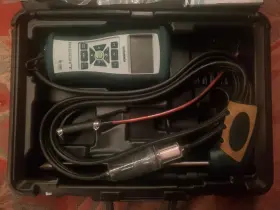 24-8250 Bacharach Fyrite Insight Combustion Analyzer