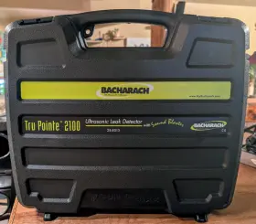 28-8013 Bacharach Tru Pointe 2100 Ultrasonic Leak Detector With Sound Blaster