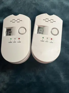 Iao4914213392051zp Brj-502d Home Plug-in Digital Coal/natural Gas Detector Combustible Leak Alarm K7r6