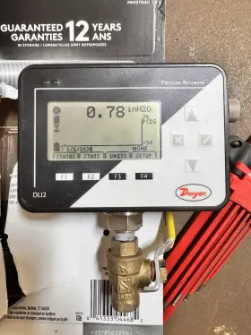 Dl12-g08 Dwyer Dl12 Pressure Recorder