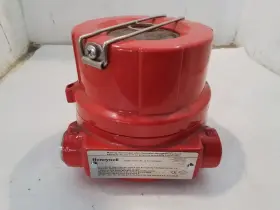 Fs10-r30 Honeywell Flame Detector 136540 Nos D8c
