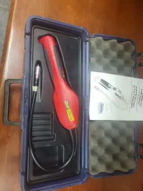 69373 Monitor Yellow Jacket Combustible Gas Leak Detector