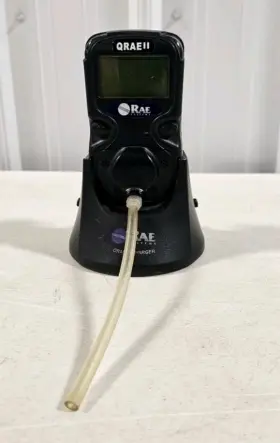 Pgm-2400 Rae Qrae 2 Multi-gas Detector With Charger Station No - For Parts