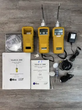 Pgm-7600portable Rae Systems 110-003680 Lot Of 2 Minirae 2000 Voc Monitor Mini Gas Detector