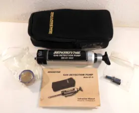 Ap-1s Sensidyne Model Gas Detection Pump With Bag Manual And Accessories Nice