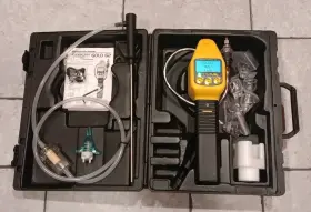 911-00000-52 Sensit Gold G2 Gas Combustible Leak Detector And Case Extras Model