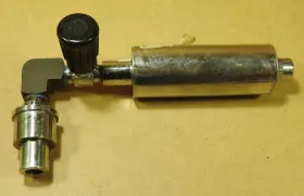 M141812 Veeco Calibrated He Leak Last 1991 - Used