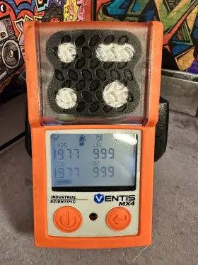 17134453-x1 Ventis Industrial Scientific Mx4 4-gas Monitor Untested / For Parts