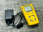 Bw Gasalertmicroclip Mcxl 4-GAS Detector + Charger 8693007 Used. Price: $379.05.