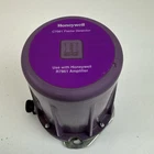 Honeywell C7061A1046 Flame Detector With R7861 Amplifier Used. Price: $300.00.