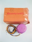 Honeywell Purple Peeper C7012A 1145 Uv Flame Detector New D16. Price: $1450.00.